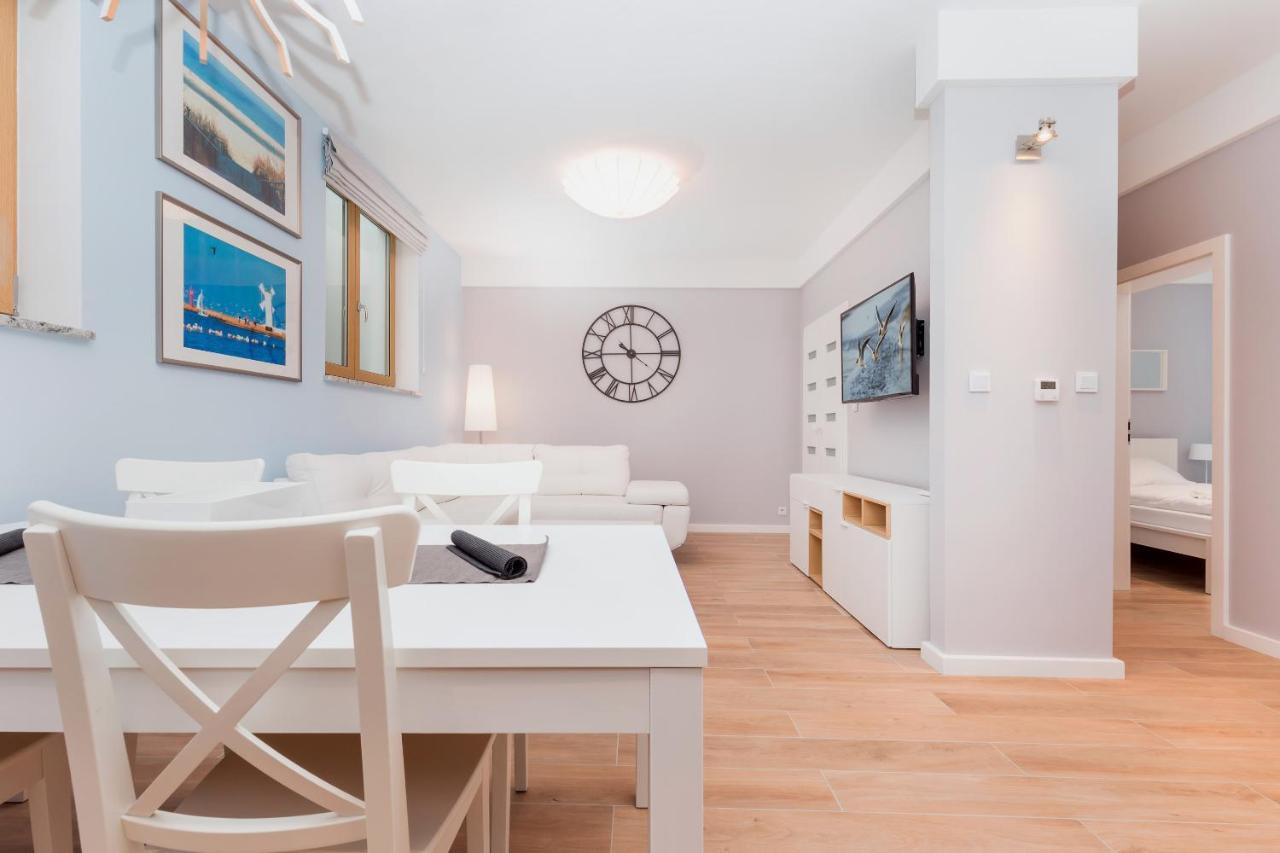 Underground Apartment In A Lux Holiday House Posejdon By Renters Prestige Kolczewo Luaran gambar